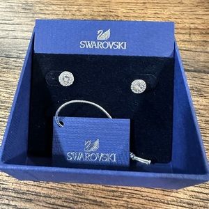 NWT Swarovski Stud Earrings